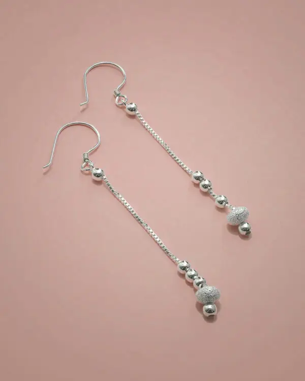 Aretes