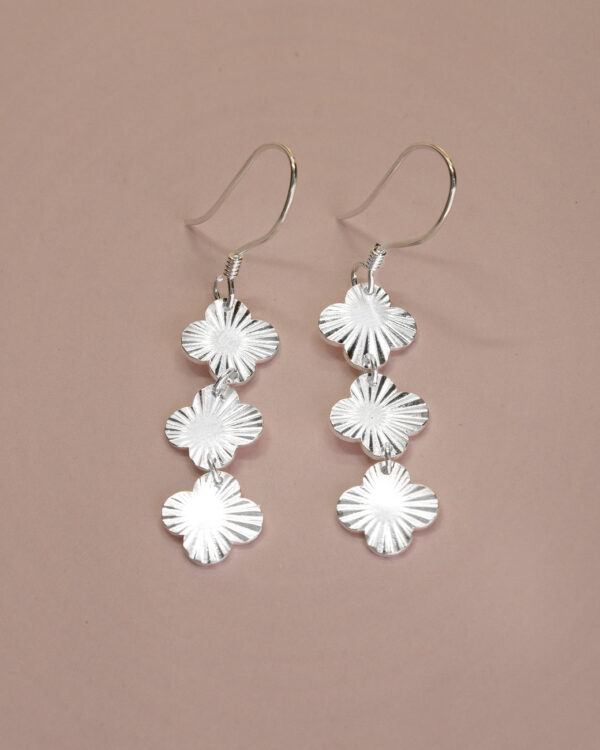 Aretes